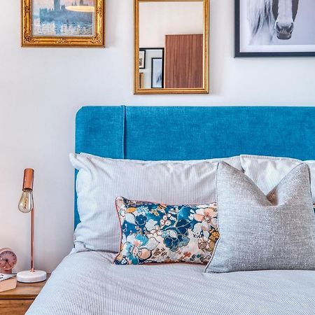 Gorgeous 1-Bed City Apartment, Sleeps 4 Worcester Buitenkant foto