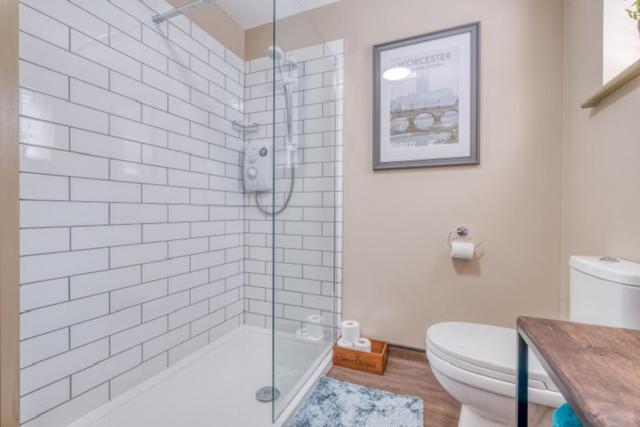 Gorgeous 1-Bed City Apartment, Sleeps 4 Worcester Buitenkant foto